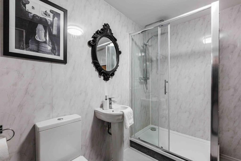 Vip City Centre Apartment With Secure Free Parking Liverpool Ngoại thất bức ảnh